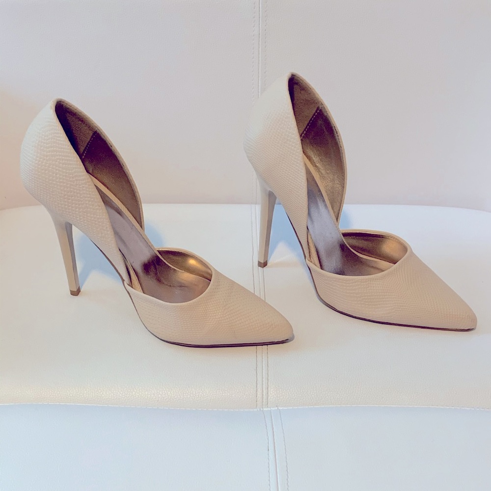 Tan heels